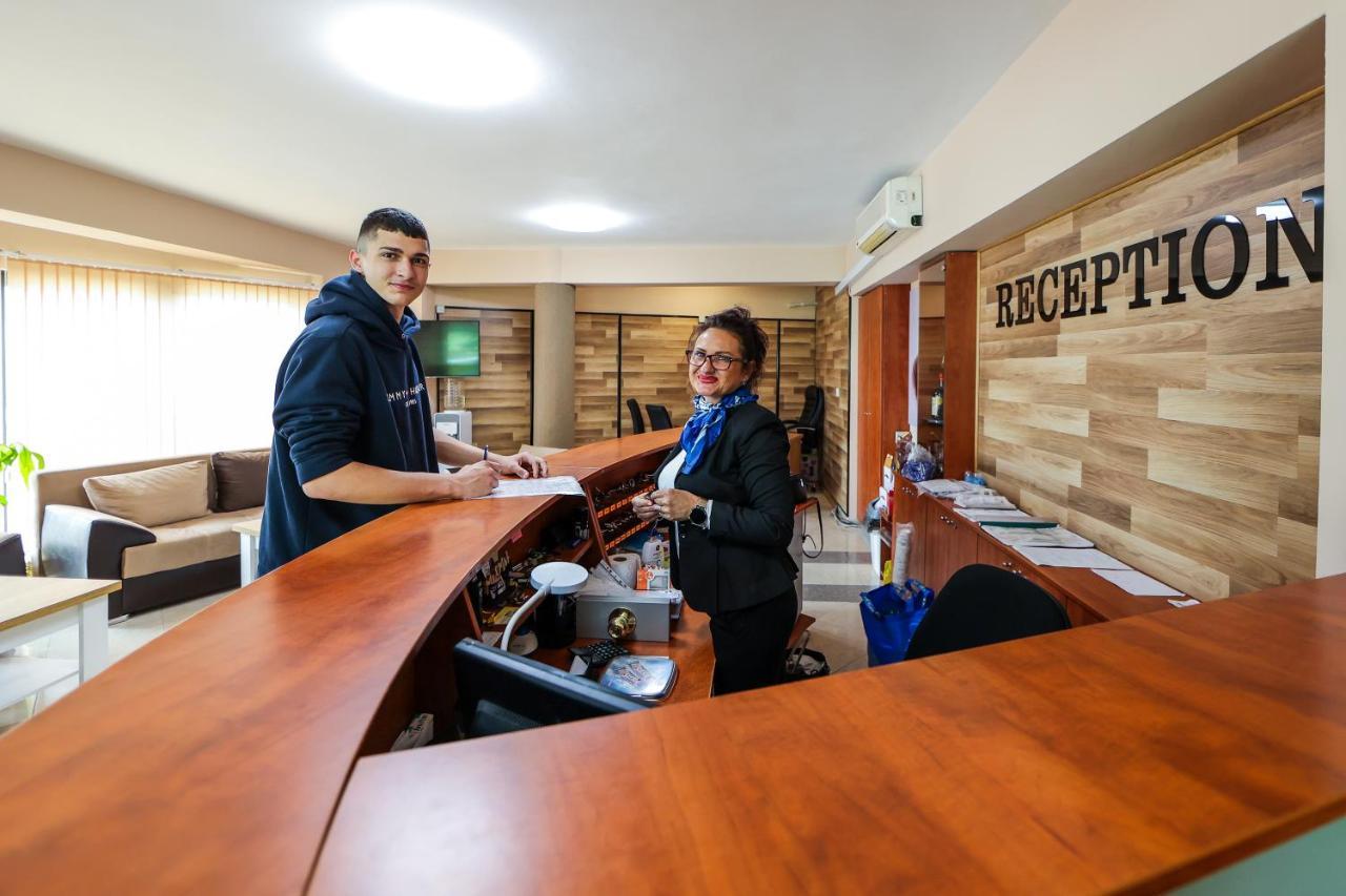 Hotel Gotse Delchev Buitenkant foto